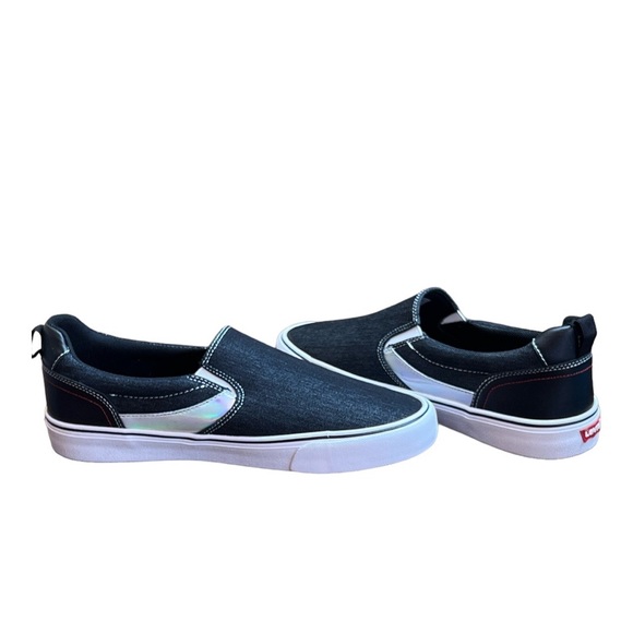 Sz 11M Levi’s Nata Slip on Hologram Black NWT NIB - Picture 4 of 5